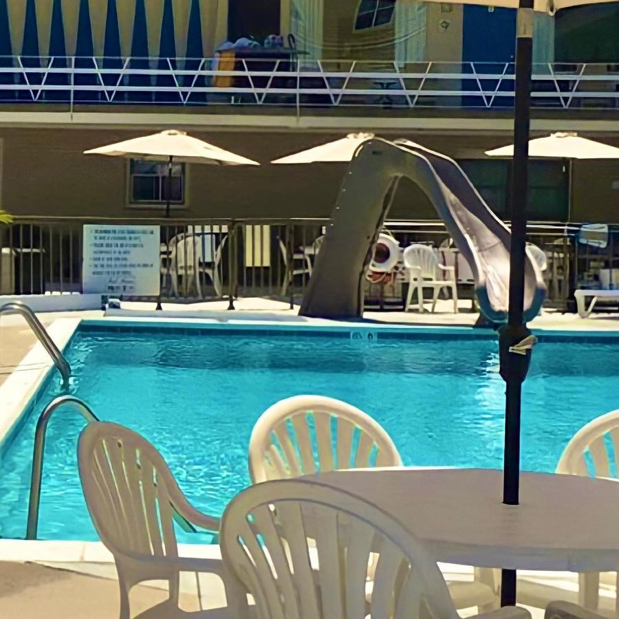 وايلدوود كريست Beach Colony Motel المظهر الخارجي الصورة